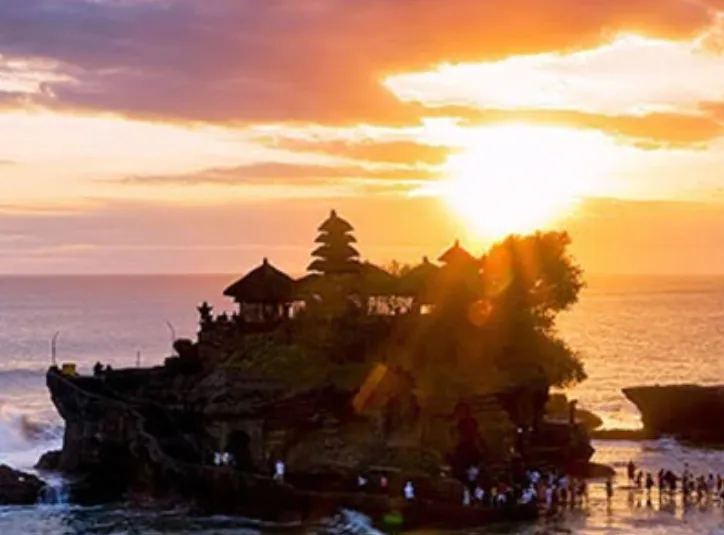 🌅 Tanah Lot Sunset Tour